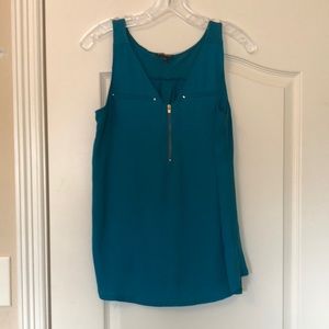 Express Zipper Sleeveless Top